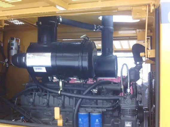 Погрузчик фронтальный CDM833 (1.8 куб.м, 3,0 тонн)  новый фото 4