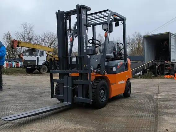 Автопогрузчик вилочный газ-бензиновый LG20GLT LONKING г/п 2,0 т. двигатель Nissan GK21 (Япония) новый фото 2