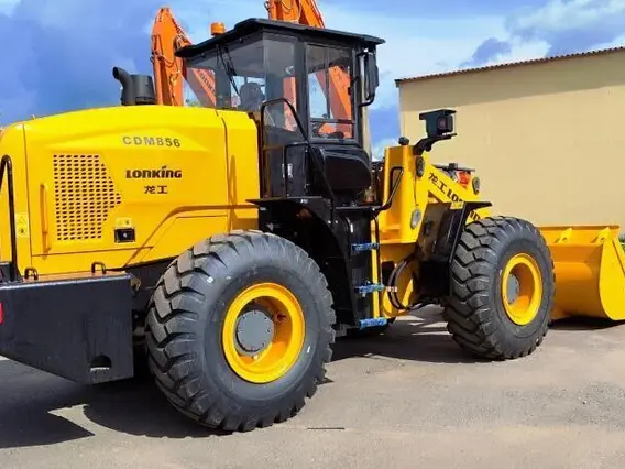 Фронтальный погрузчик Lonking CDM856 (3 куб.м., 5 тонн) новый фото 3