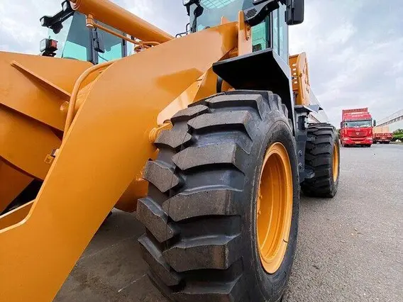 Погрузчик фронтальный Lonking CDM936N (1.5 куб.м, 2 тонн)  новый фото 12