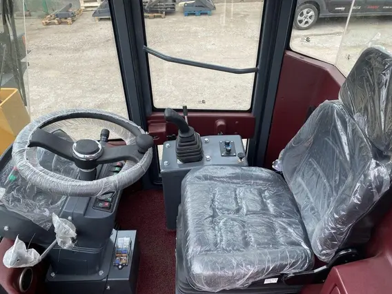 Погрузчик фронтальный Lonking CDM936N (1.5 куб.м, 2 тонн)  новый фото 9