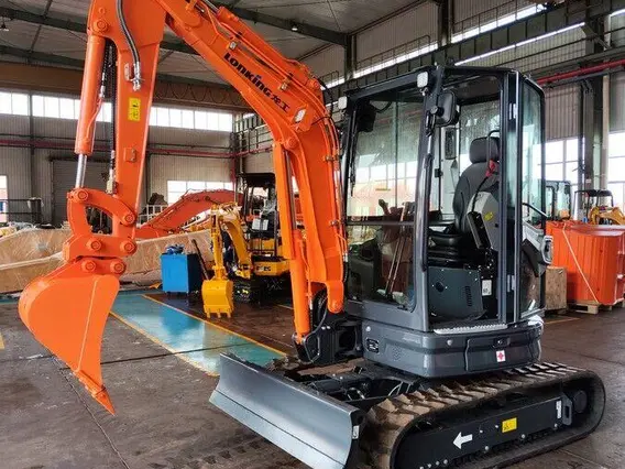Мини-экскаватор гусеничный LONKING CDM6025 2025 года новый фото 12