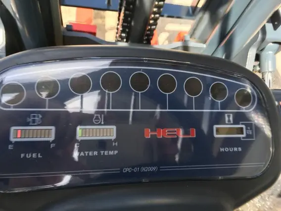 Вилочный дизельный погрузчик Heli CPCD15 серии H2000 2019 года новый фото 4