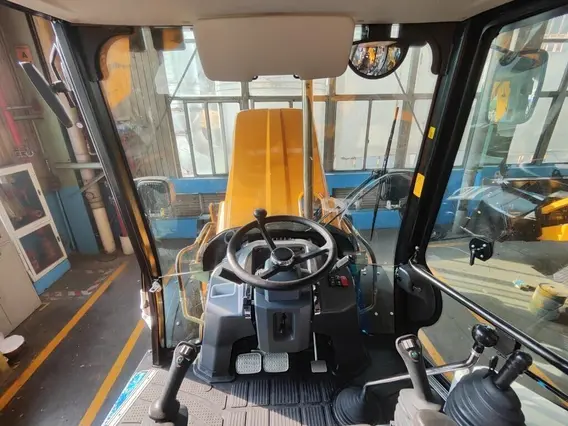 Экскаватор-погрузчик Lonking 83C 2025 года новый фото 8