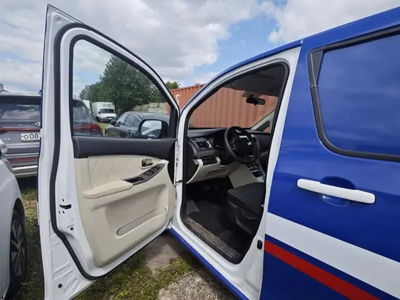 Автофургон Yema EC30 2021 года б/у фото 6
