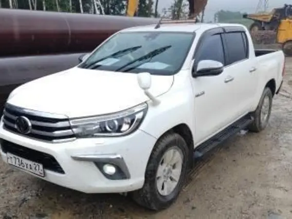 Пикап Toyota HILUX 2018 года б/у
