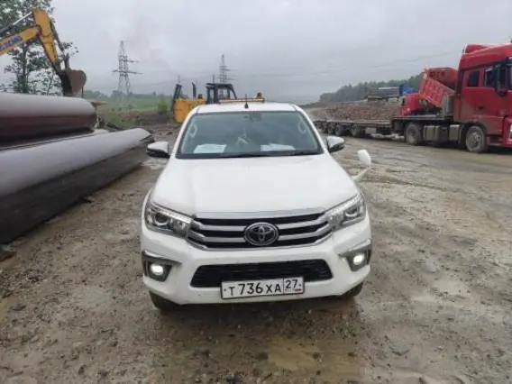 Пикап Toyota HILUX 2018 года б/у фото 3