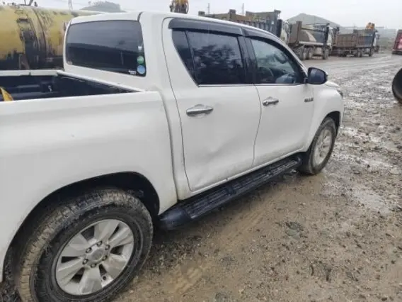 Пикап Toyota HILUX 2018 года б/у фото 5