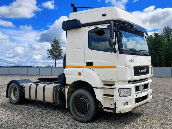 Седельный тягач КАМАЗ М1840 2020 года б/у фото 2