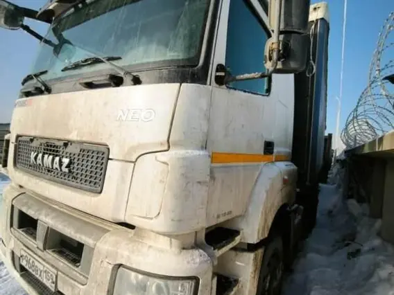 Седельный тягач КАМАЗ 5490-S5 2018 года б/у фото 3