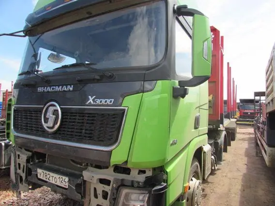 Седельный тягач SHACMAN SX42584V324 2023 года б/у