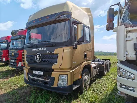 Седельный тягач SHACMAN SX42584V324 2022 года б/у