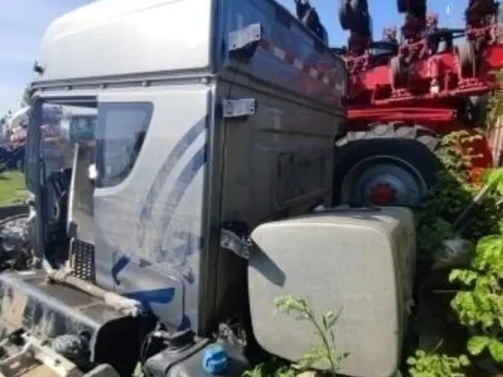 Седельный тягач Тонар JH6-T4X2 2023 года б/у фото 3