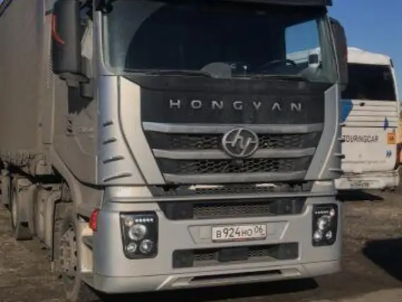 Седельный тягач Hongyan CQ4186HV52 2023 года б/у