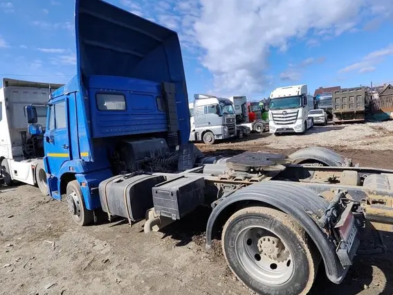 Седельный тягач КАМАЗ 4304С3-02 2023 года б/у фото 8