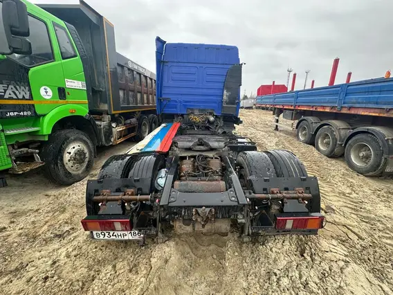Грузовой седельный тягач МАЗ-5440С9-520-031 2020 года б/у фото 8