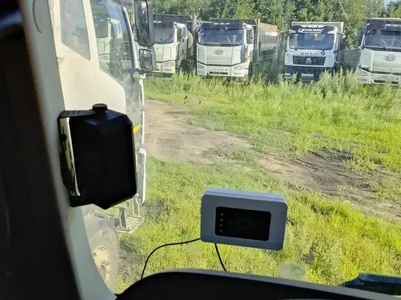 Седельный тягач FOTON AUMAN 2023 года б/у фото 2