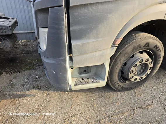 Седельный тягач Mercedes-Benz Actros 2021 года б/у фото 6
