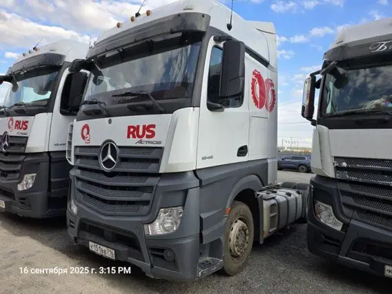 Седельный тягач Mercedes-Benz Actros 2021 года б/у