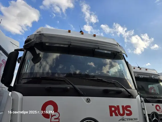 Седельный тягач Mercedes-Benz Actros 2021 года б/у фото 10