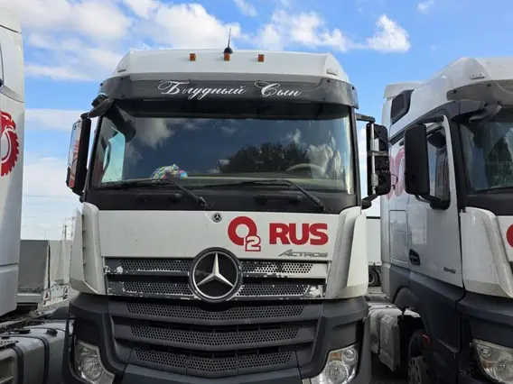 Седельный тягач Mercedes-Benz Actros 2021 года б/у фото 2
