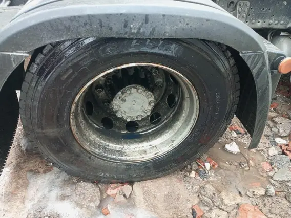 Седельный тягач FAW CA4180P77K25E5 2023 года б/у фото 9