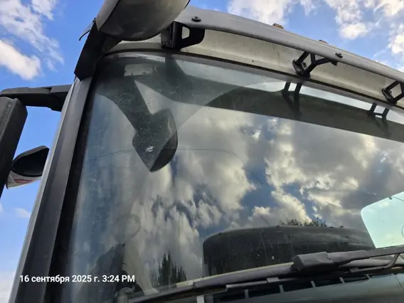 Седельный тягач Mercedes-Benz Actros 2021 года б/у фото 10