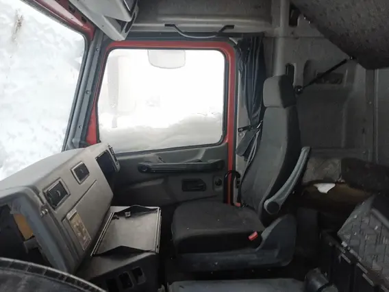 Седельный тягач МАЗ 6430С9 2022 года б/у фото 9