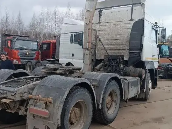 Седельный тягач МАЗ 643008 2022 года б/у фото 4