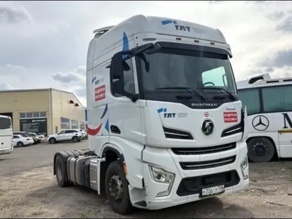Седельный тягач SHACMAN SX4188YY381 2023 года б/у фото 3