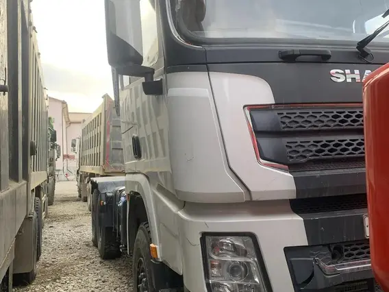 Седельный тягач SHACMAN SX42586V385 2023 года б/у фото 3