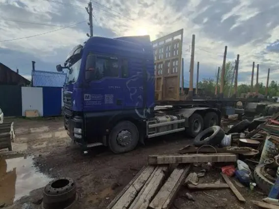 Автомобиль - тягач SITRAK C7H 2023 года б/у
