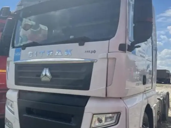 Седельный тягач SITRAK C7H 2022 года б/у