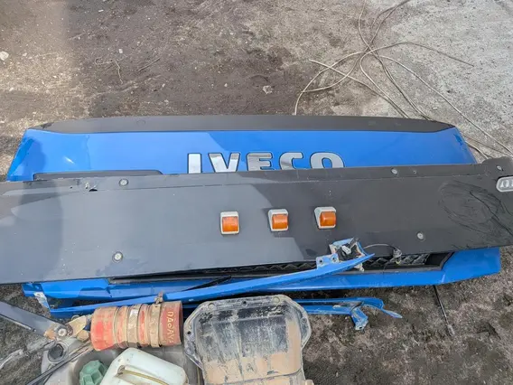Седельный тягач Iveco Trakker 2021 года б/у фото 8