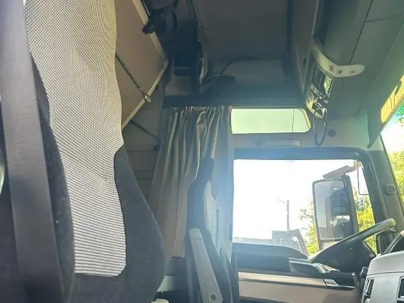 Седельный тягач MAN TGX 18.500 4x2 BLS 2018 года б/у фото 9