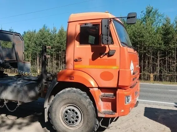 Седельный тягач КАМАЗ 670431 2017 года б/у фото 5