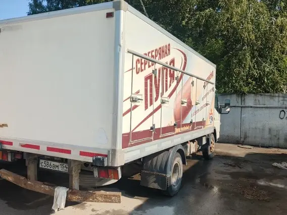 Рефрижератор FUSO 5792-0000010-13 2013 года б/у фото 2