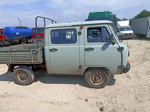 УАЗ 390945 2023 года б/у фото 3