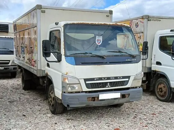 Рефрижератор FUSO 5792-0000010-13 2013 года б/у фото 2