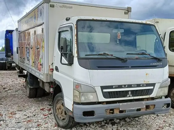Рефрижератор FUSO 5792-0000010-13 2013 года б/у фото 2
