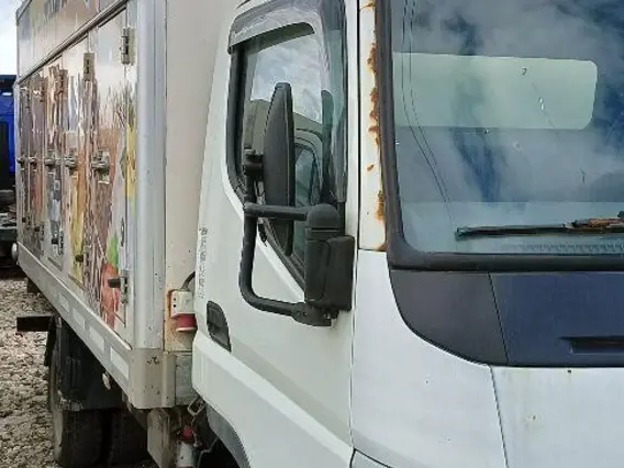 Рефрижератор FUSO 5792-0000010-13 2013 года б/у фото 8