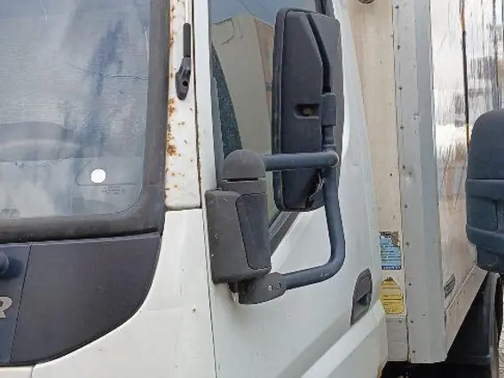 Рефрижератор FUSO 5792-0000010-13 2013 года б/у фото 3