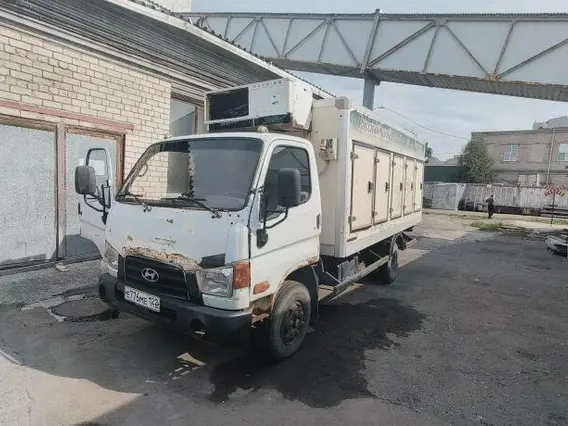 Рефрижератор Hyundai HD-78 37244P 2011 года б/у