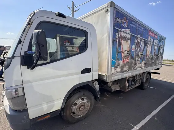 Рефрижератор FUSO 5792-0000010-13 2013 года б/у фото 3