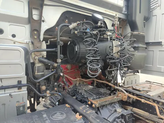 Седельный тягач FOTON AUMAN 2023 года б/у фото 11