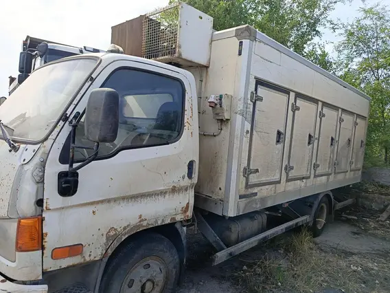 Рефрижератор Hyundai HD-78 37244Р 2011 года б/у