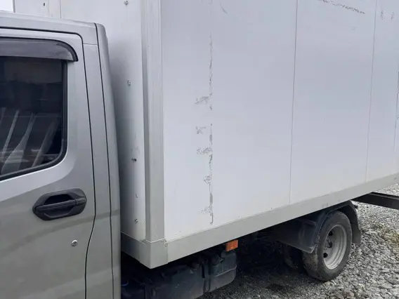 Изотермический фургон ГАЗ Луидор 3009Z6 2023 года б/у фото 5