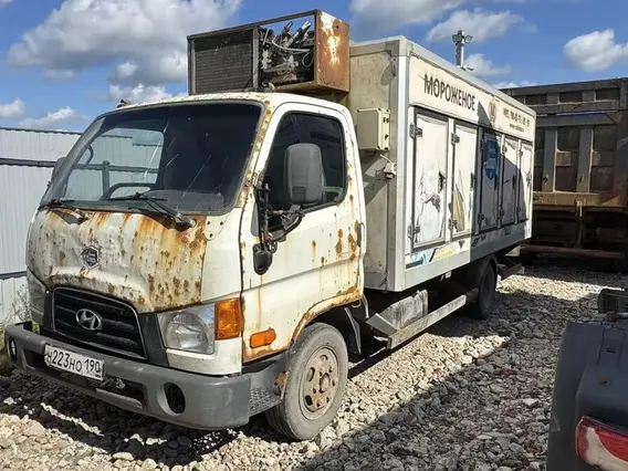 Рефрижератор HYUNDAI HD-78 37244Р 2011 года б/у