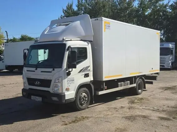 Рефрижератор Hyundai Mighty QT 2022 года б/у