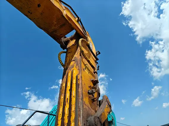 Гусеничный экскаватор JCB JS305LC 2020 года б/у фото 20